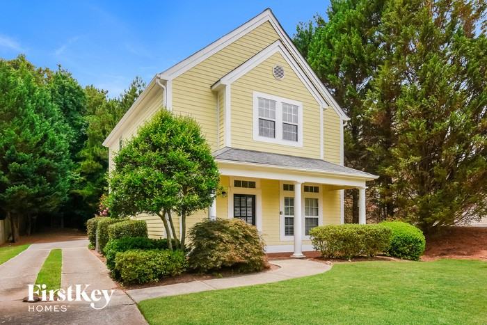 302 Pinehurst Way - Photo 3 of 15