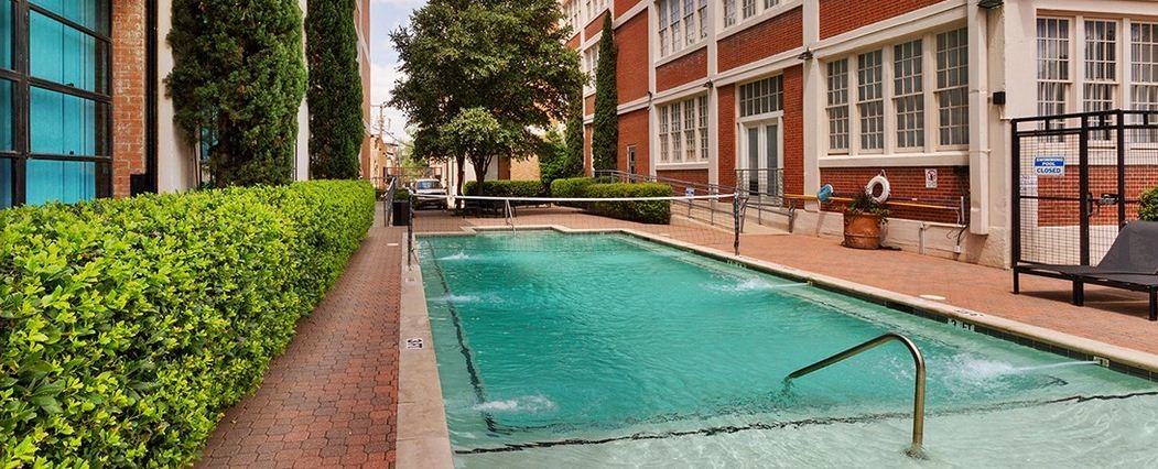 3288 Commerce St r65 - Photo 2 of 6