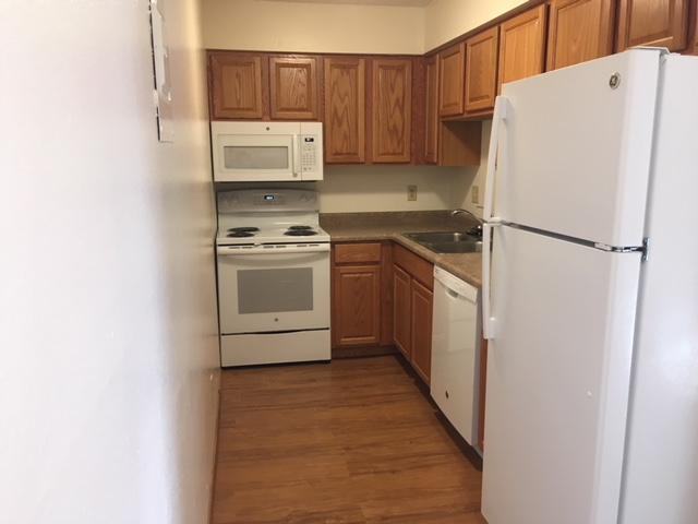 1649 Aber Ave - Photo 3 of 11