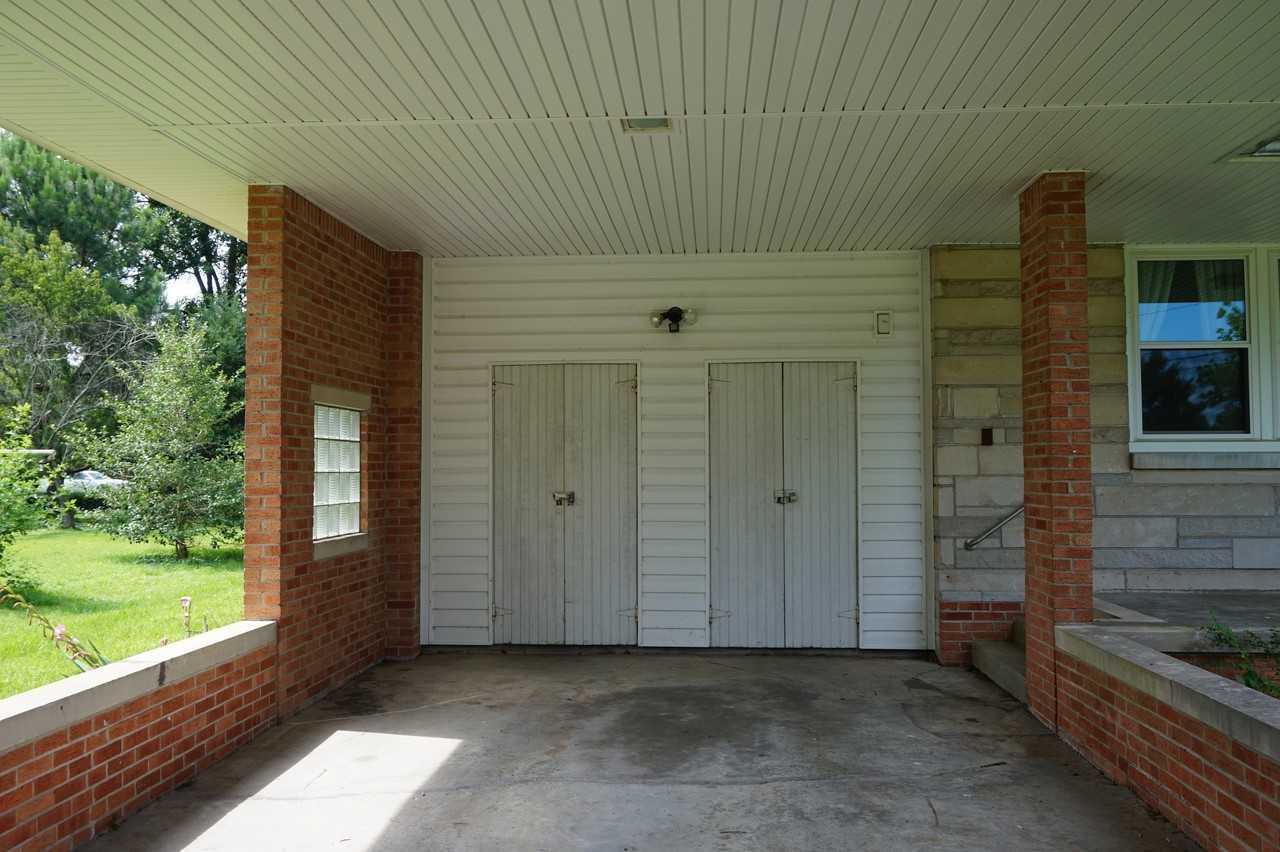 1701 Olive St - Photo 2 of 13