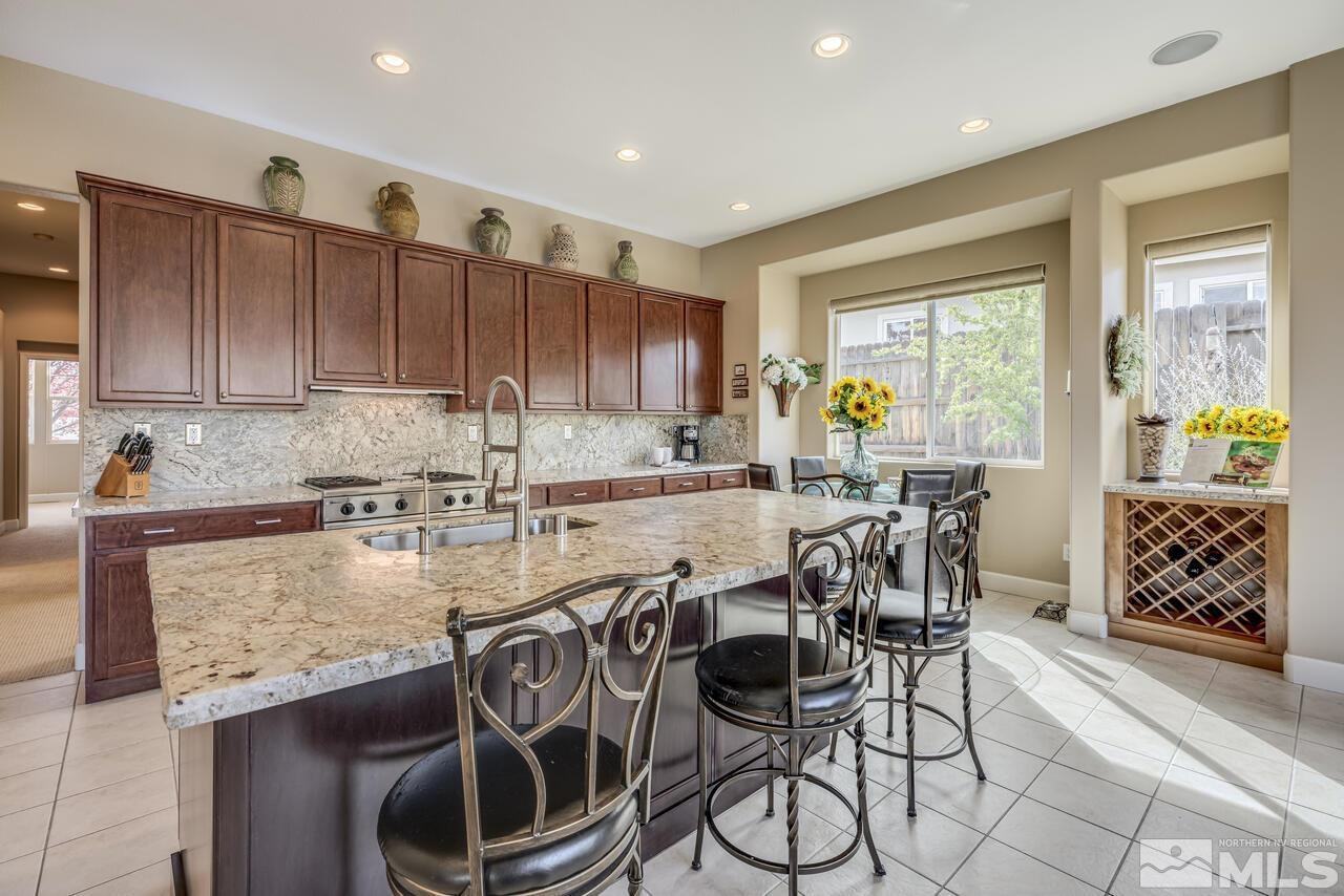 543 Echo Ridge Court - Photo 2 of 27