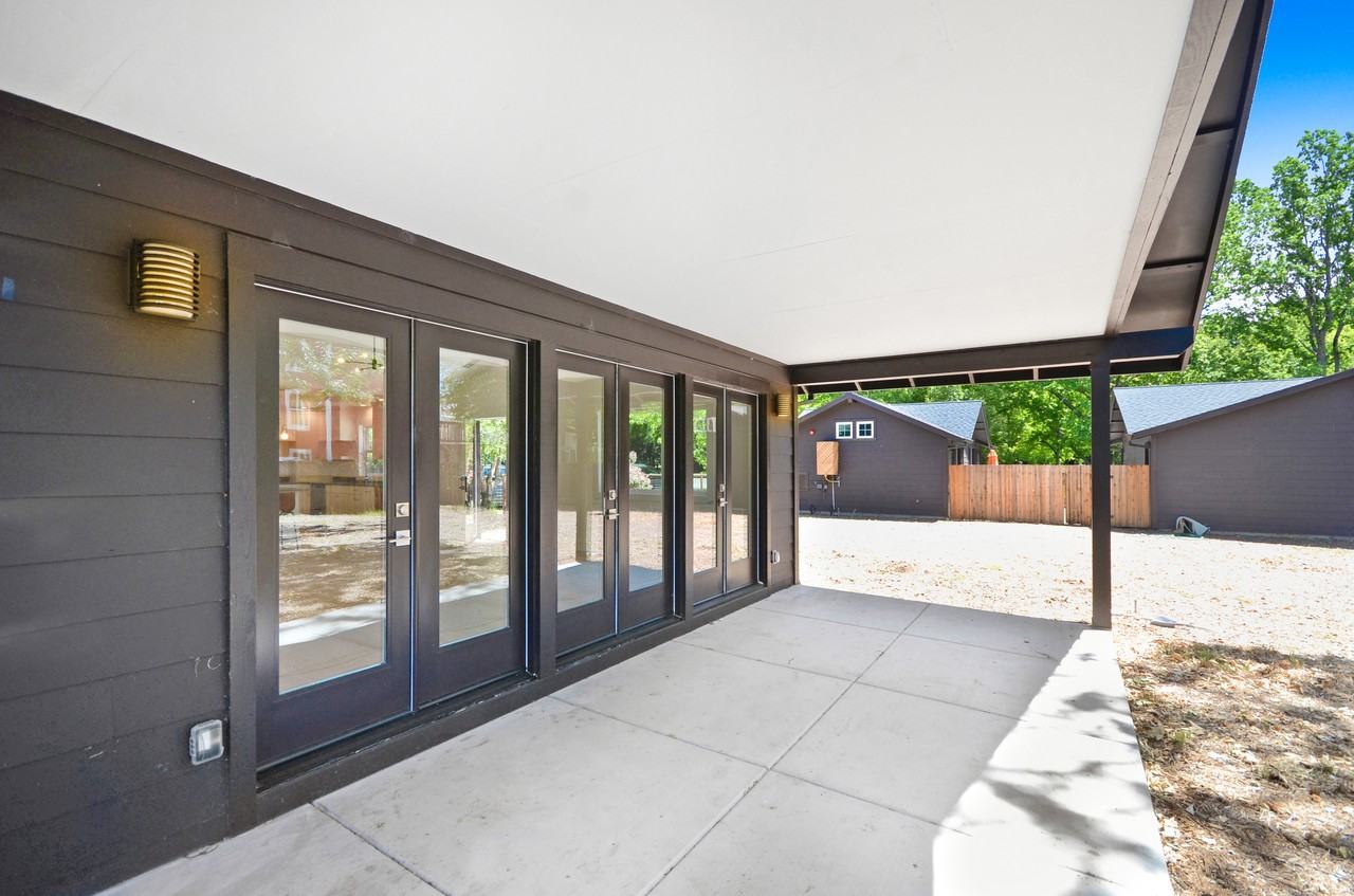 9554 Los Guilicos Avenue - Photo 2 of 43