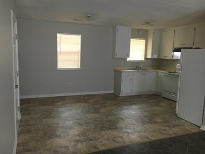 Ames Villas - Photo 3 of 18