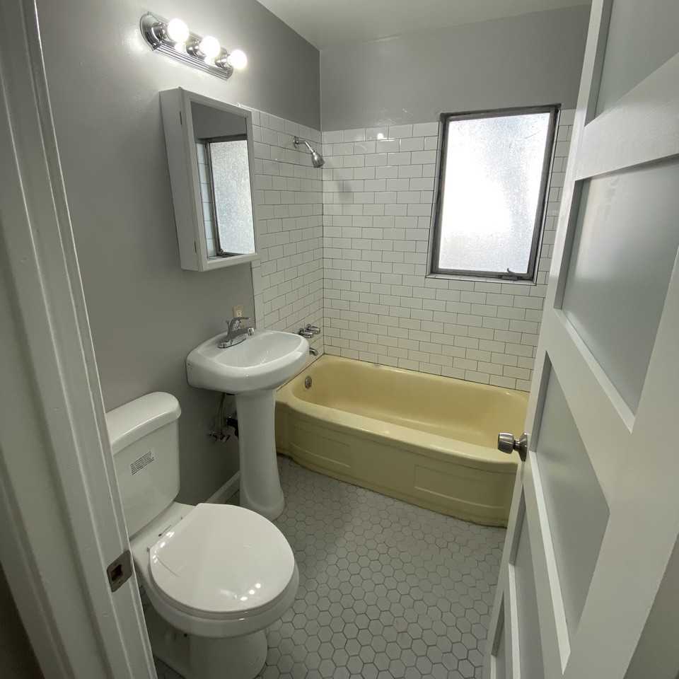 6518 Outlook Ave #4 - Photo 7 of 12