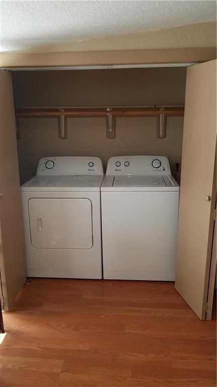 756 N Barton St - Photo 7 of 13