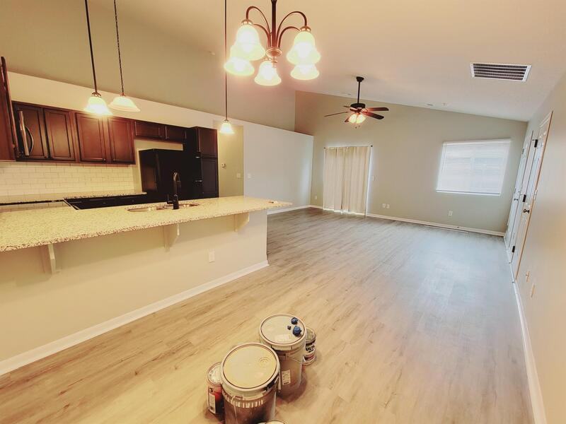 1318 N Curtis Ct - Photo 6 of 22
