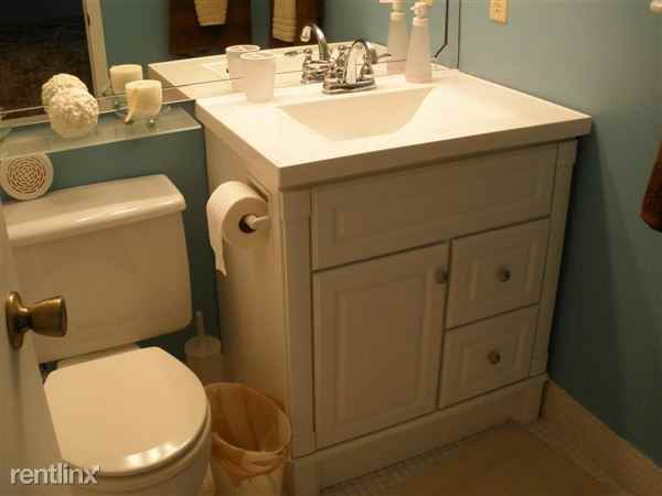 124 Mansfield C - Photo 2 of 10