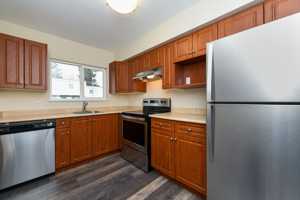 featured image of 678 7 Avenue