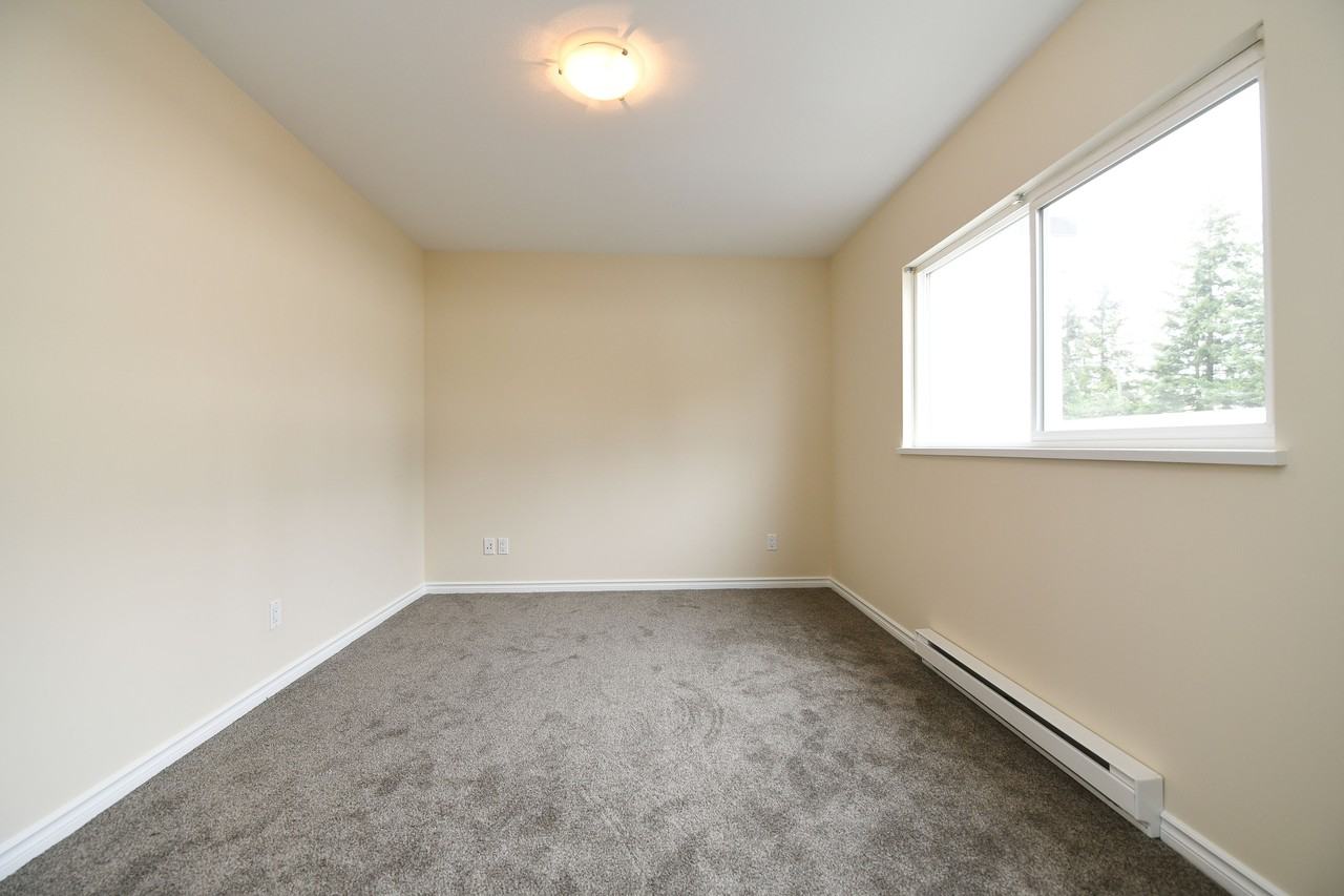 678 7 Avenue - Photo 7 of 20