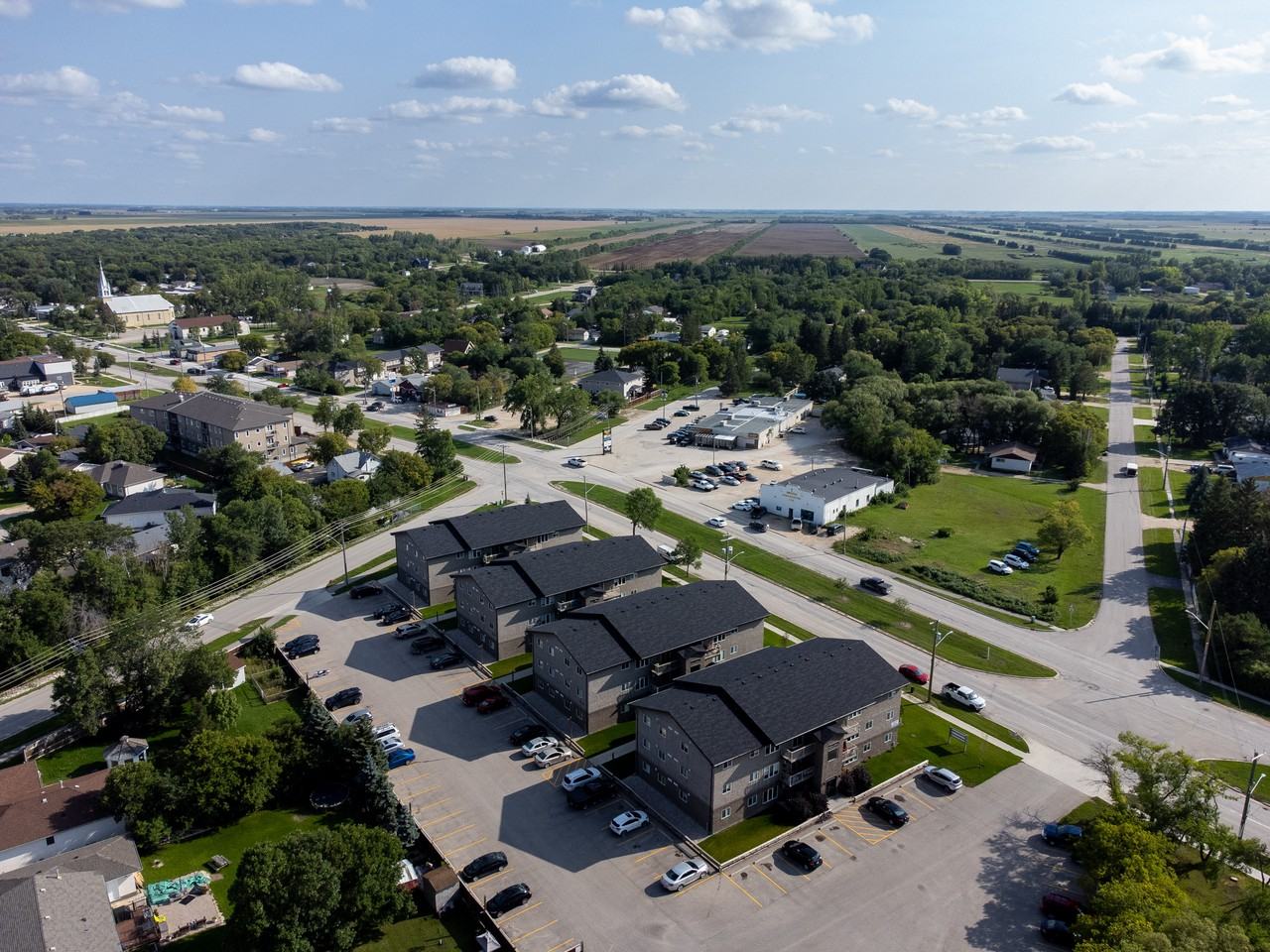 Dawson Towers Apartments 1195 Dawson Rd, Lorette, MB R5K 0R8 Zumper