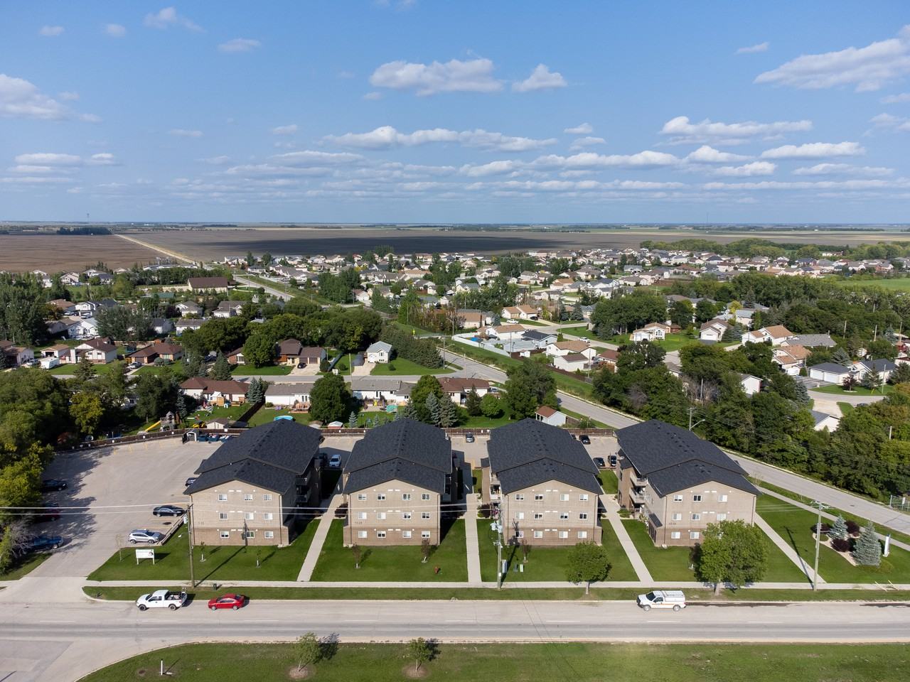 Dawson Towers Apartments 1195 Dawson Rd, Lorette, MB R5K 0R8 Zumper