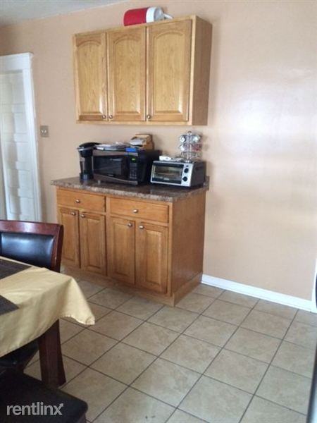 Houghton Street - Photo 3 of 4