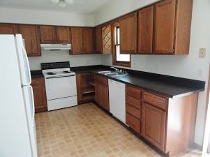 140A Woodview Dr #140A - Photo 3 of 6