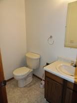 140A Woodview Dr #140A - Photo 4 of 6