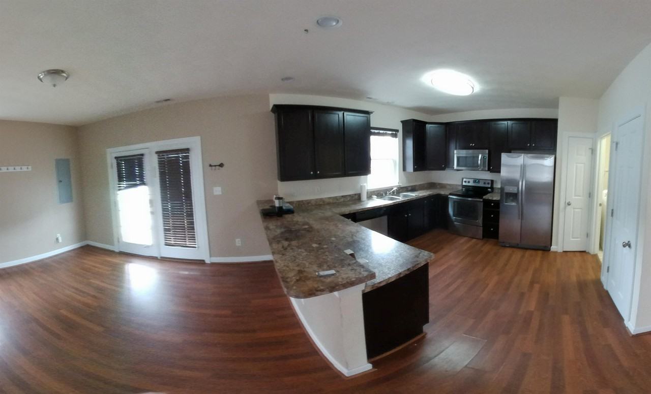 1230 Booth St #1 - Photo 2 of 25