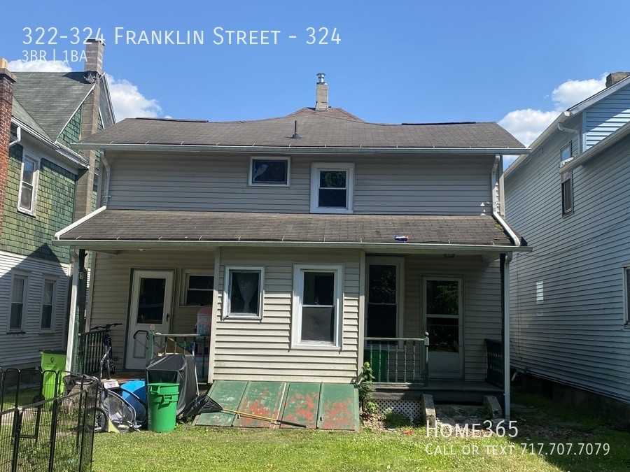 322324 Franklin St #324 - Photo 3 of 10