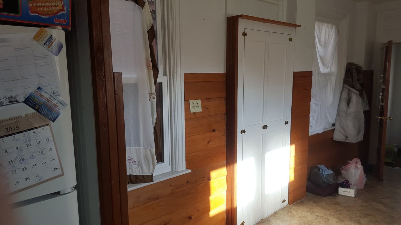 404 N 10th St - Photo 3 of 8