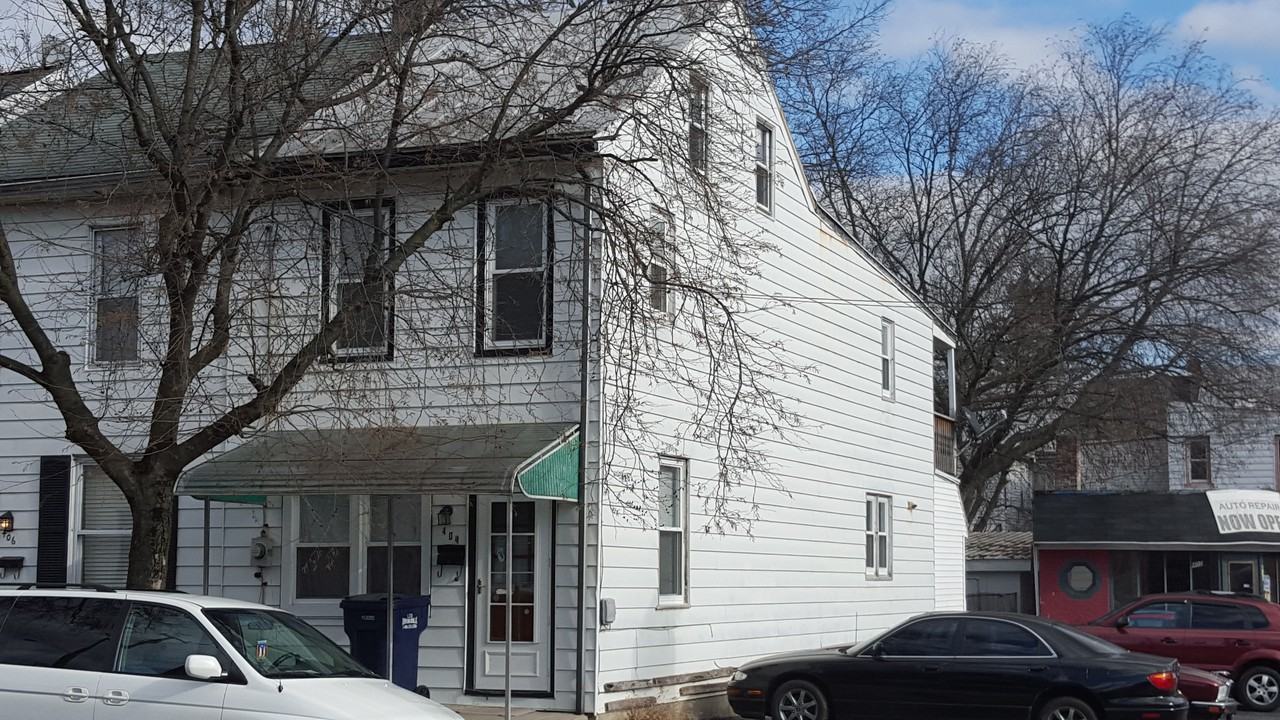 404 N 10th St - Photo 7 of 8