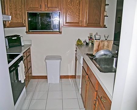 1094 Merrimar Cir S - Photo 2 of 33