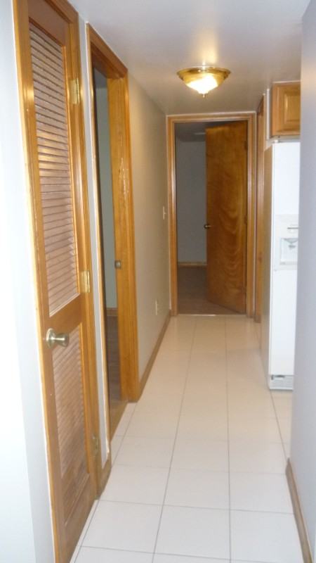 1094 Merrimar Cir S - Photo 6 of 33