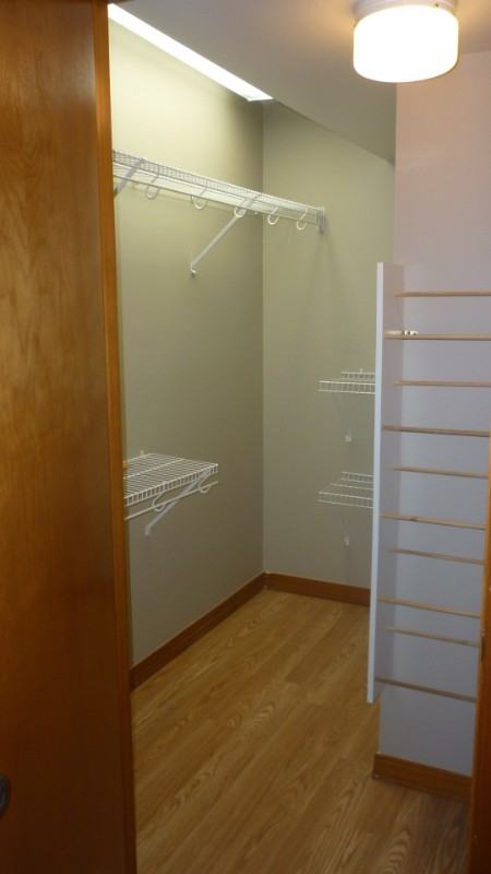 1094 Merrimar Cir S - Photo 7 of 33