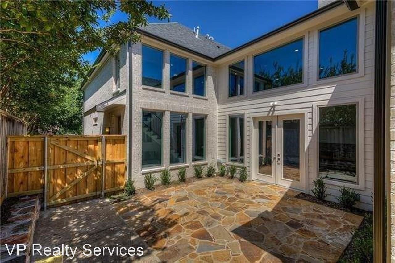 10532 Barrywood Dr - Photo 2 of 11