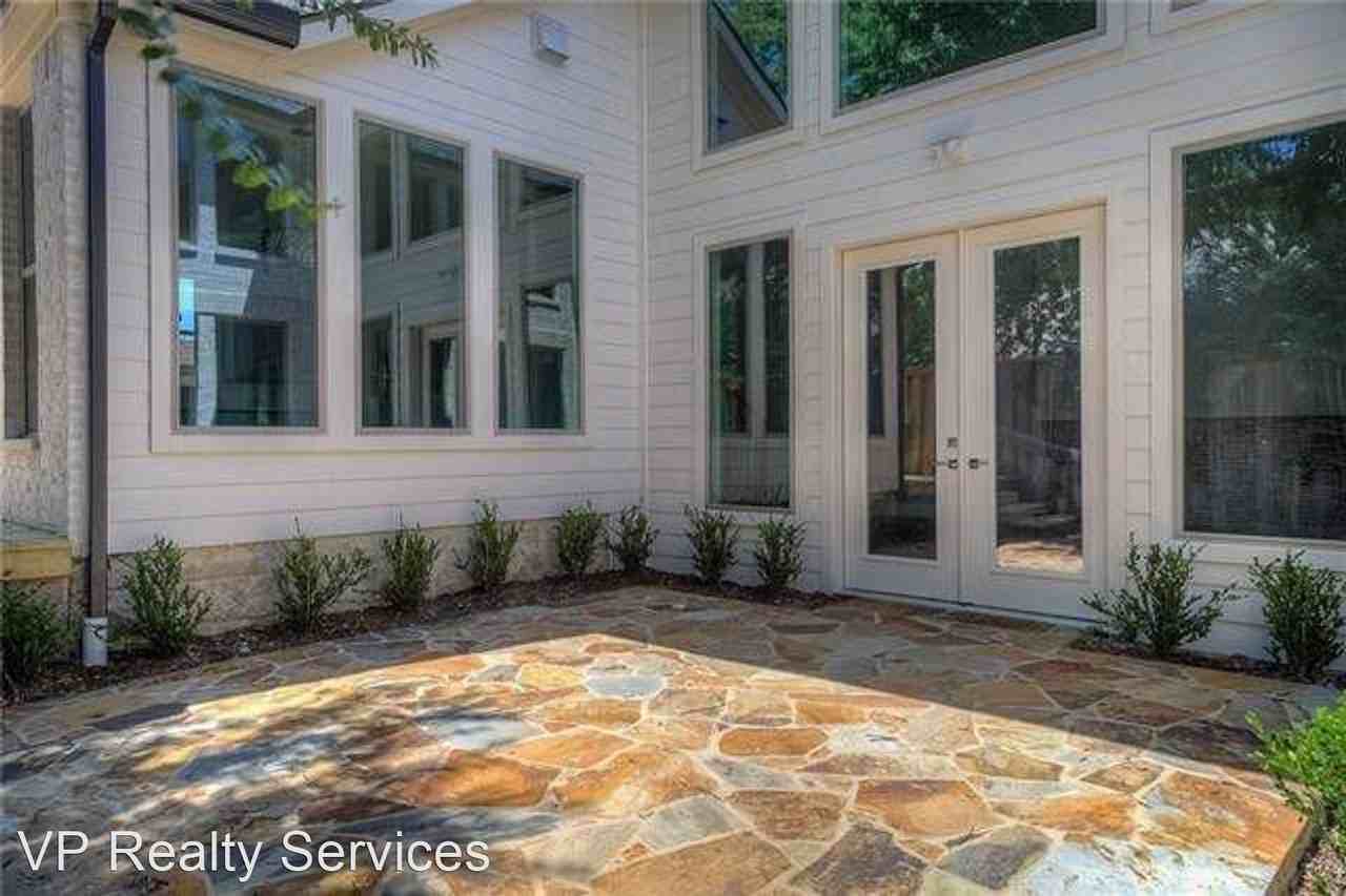 10532 Barrywood Dr - Photo 3 of 11