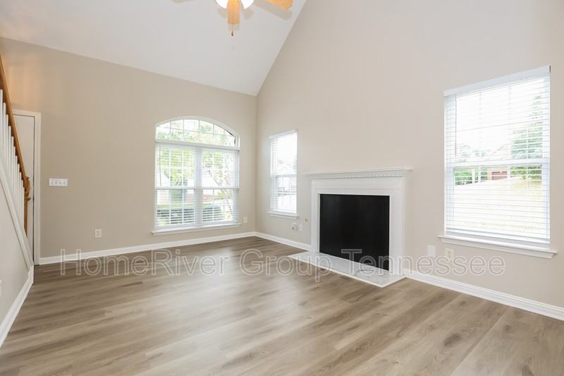 11 Wynfield Ct - Photo 3 of 17