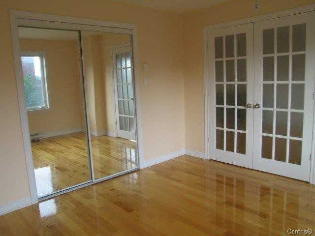 701G Rue Guy #5 - Photo 3 of 8