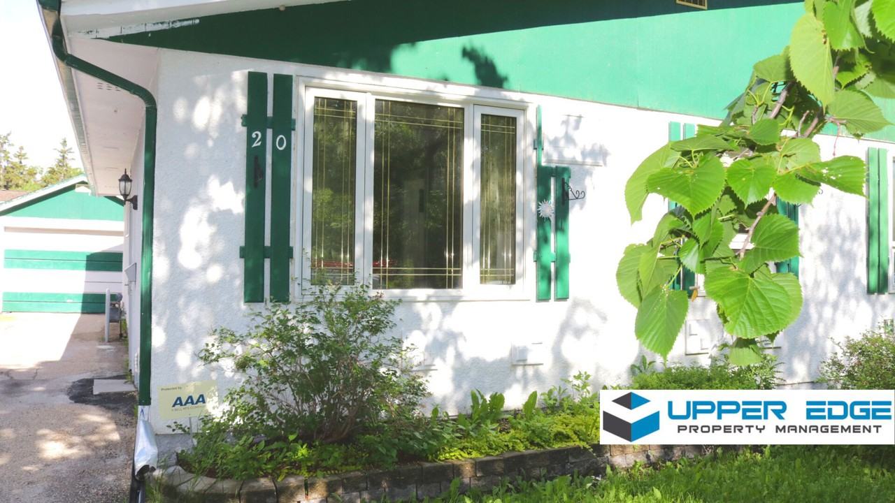 20 Reay Cres - Photo 2 of 17