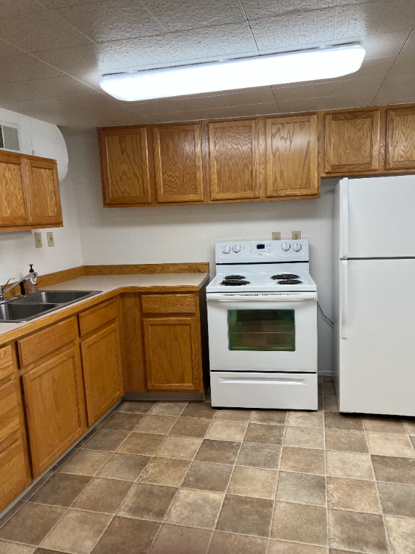 618 1/2 S 15th Ave - Photo 2 of 10