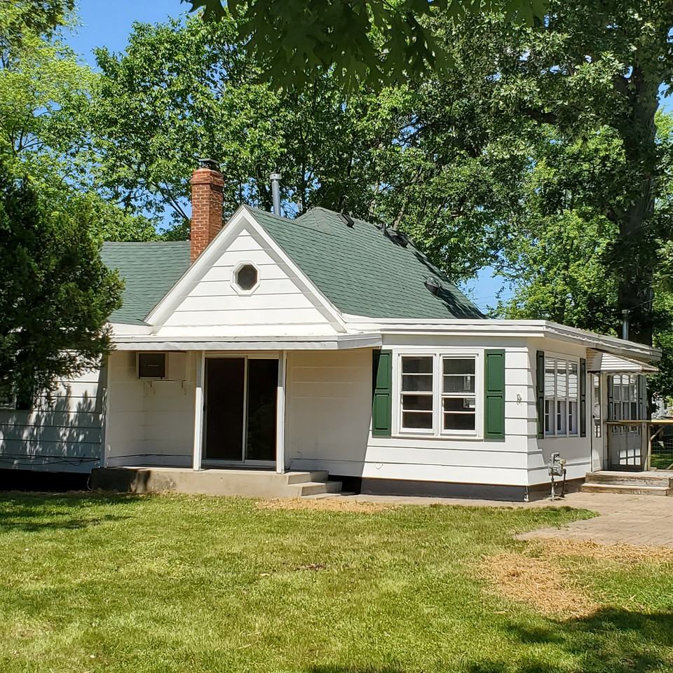 9950 270th Court - Photo 2 of 3