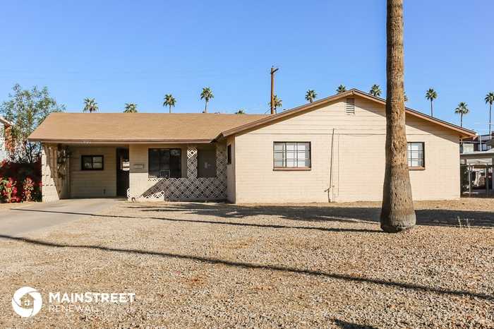3122 W Mariposa St - Photo 2 of 17