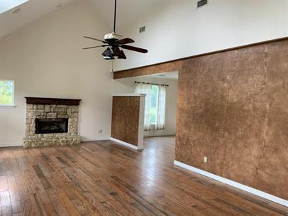 1692 Fm 2653 S - Photo 3 of 10