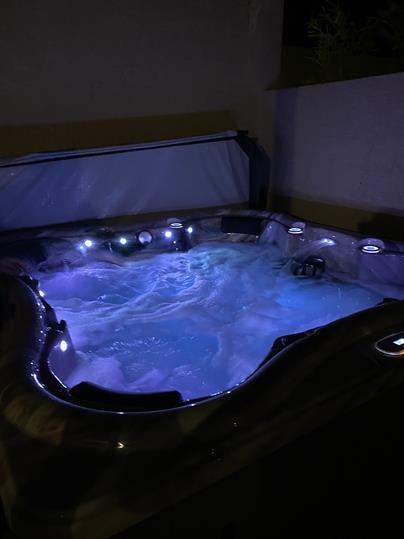 9645 Grapeland Ave - Photo 2 of 38