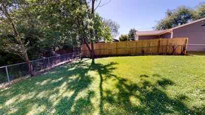 1101 W Nixon Dr - Photo 3 of 15