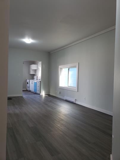 766 Victor St - Photo 3 of 7