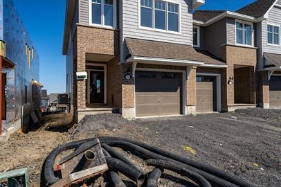 319 319 Kanashtage Terrace - 1 - Photo 2 of 28