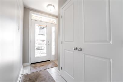 319 319 Kanashtage Terrace - 1 - Photo 3 of 28