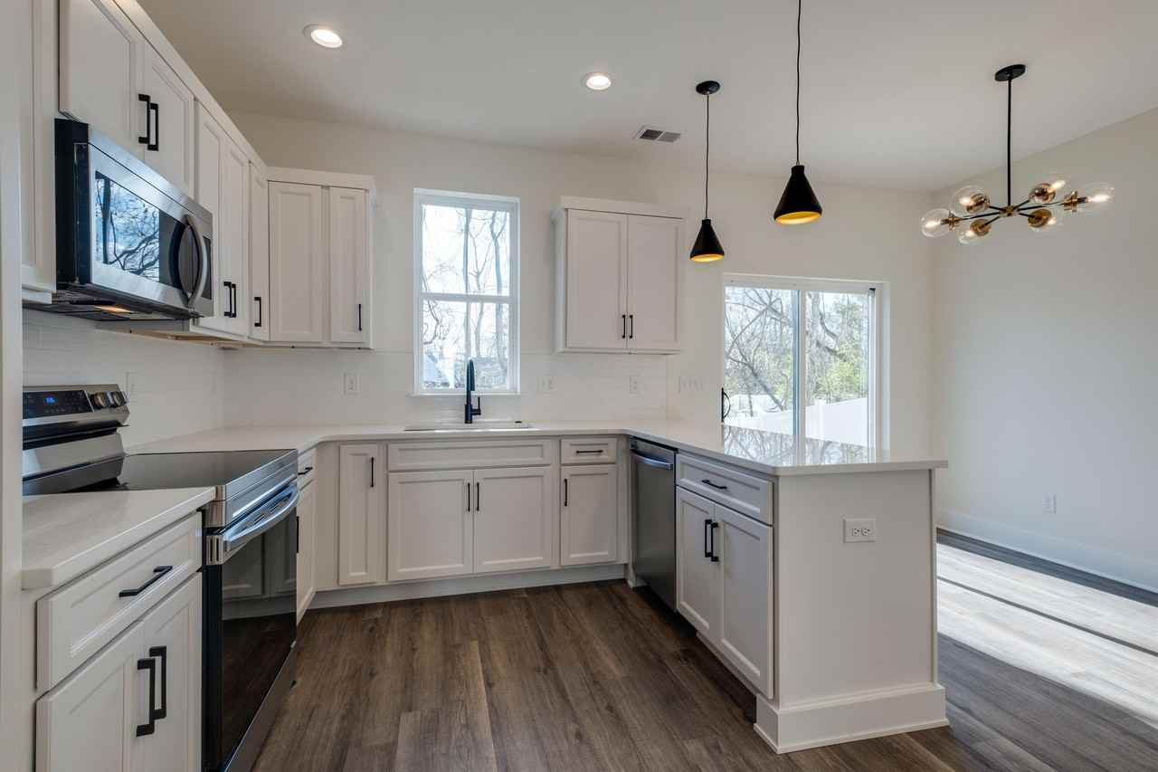 522 Taffy Way #1 - Photo 2 of 5