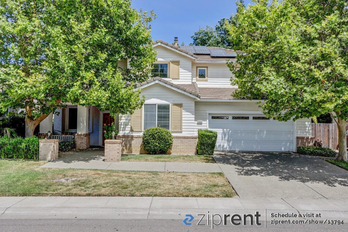 2368 Marina Glen Way - Photo 2 of 19