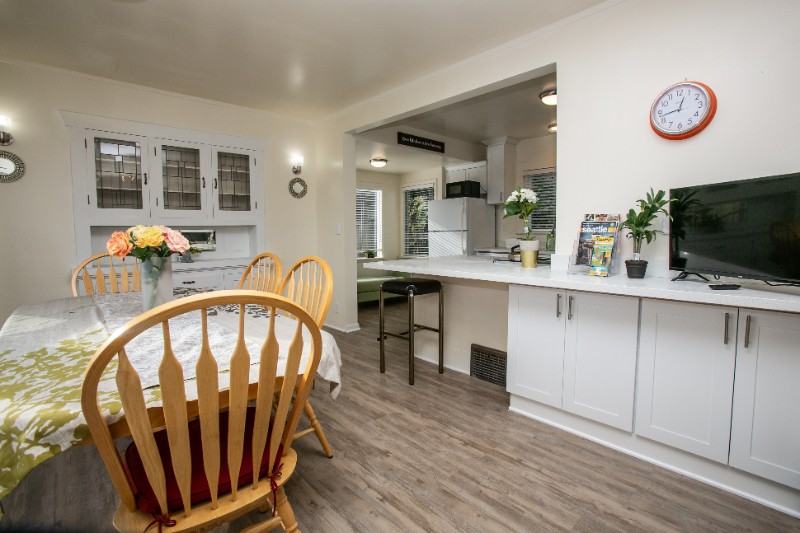 2407 East Ward Street #MAIN - Photo 5 of 34