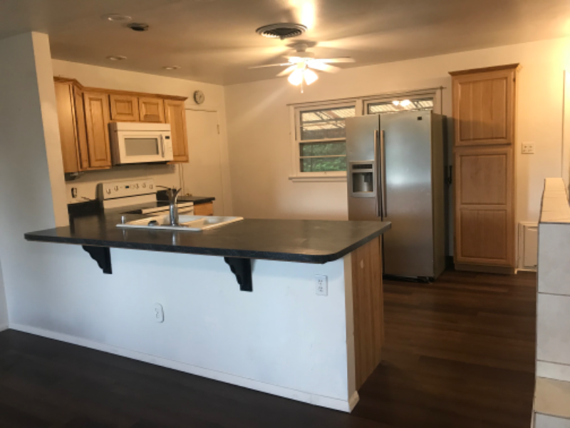 24 Stanford Ave - Photo 3 of 17