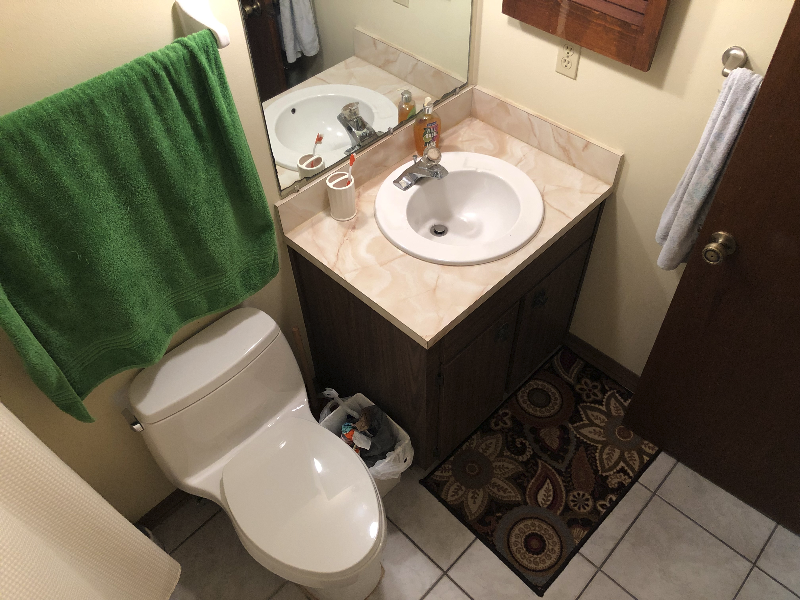 1300 Emerson Dr Ne #3 - Photo 2 of 4