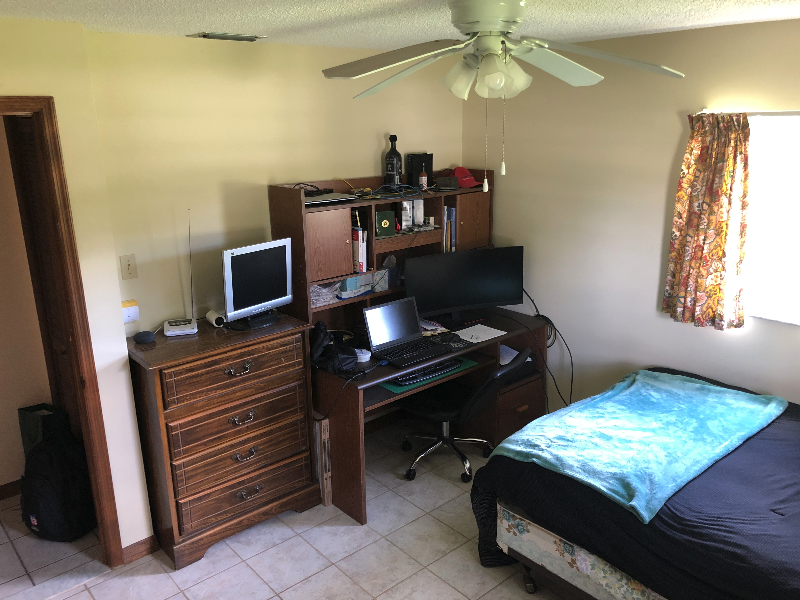 1300 Emerson Dr Ne #3 - Photo 3 of 4