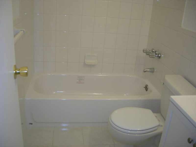 9 Lake Ave #5B - Photo 2 of 5