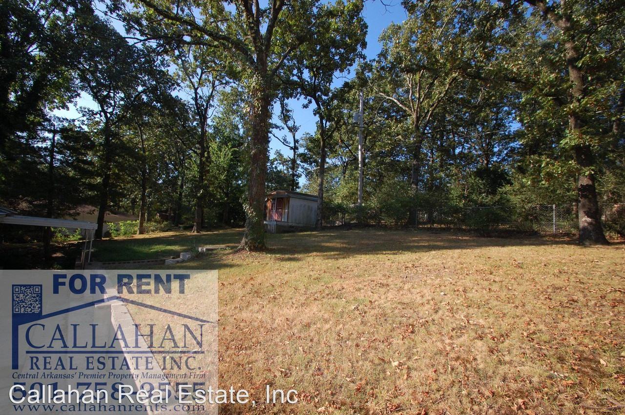 3737 Lakeshore Dr - Photo 3 of 15