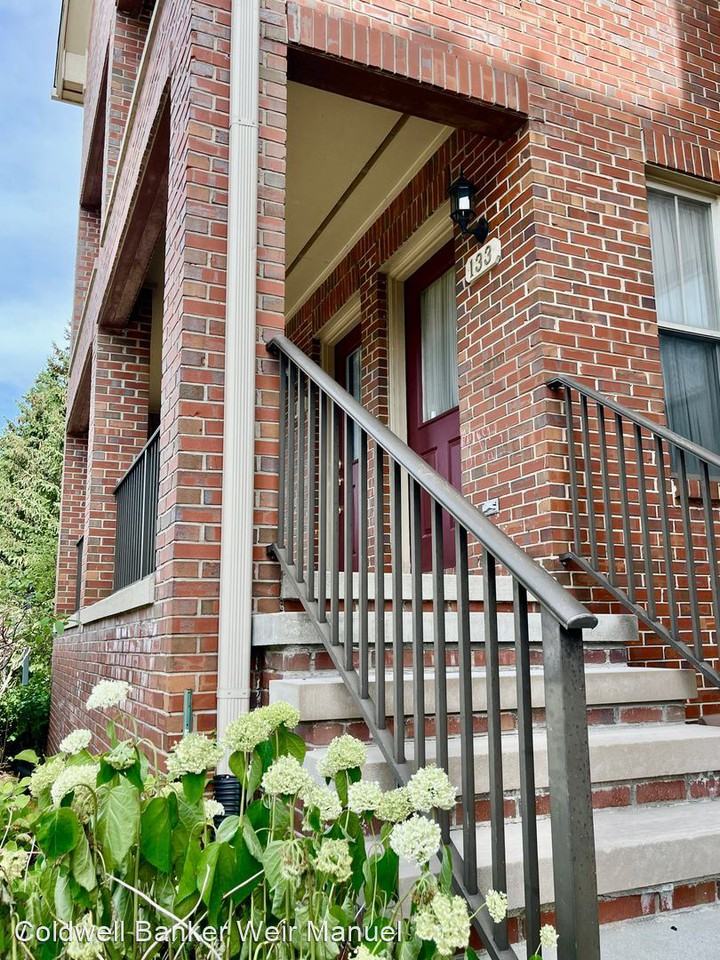 133 Allenhurst Ave - Photo 2 of 28