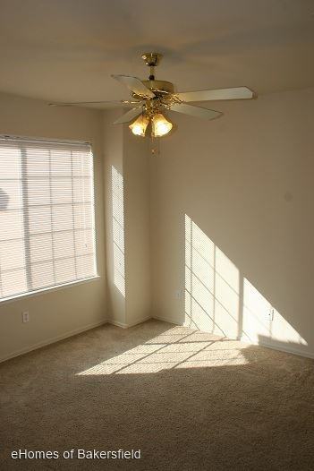 5504 Pine Canyon Dr - Photo 3 of 12