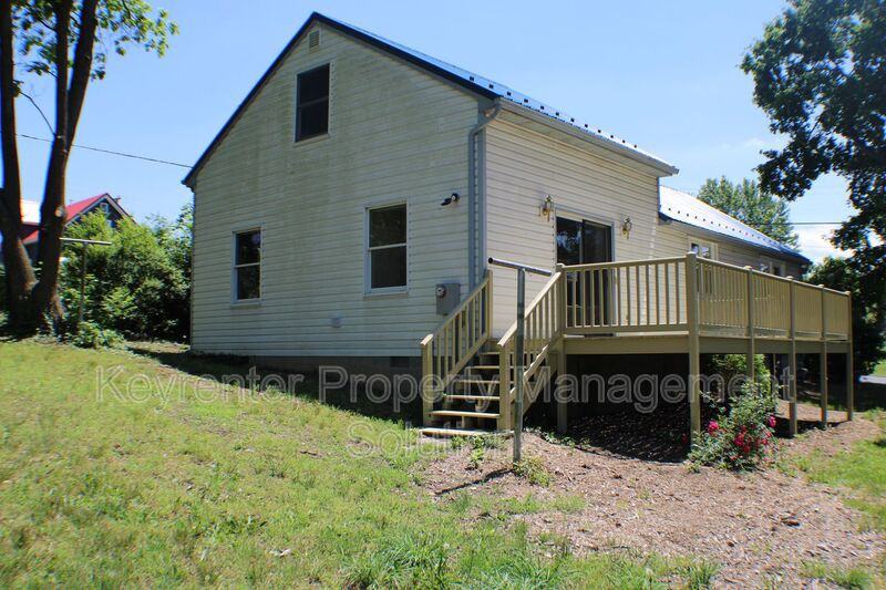 509 5th St - Photo 2 of 33